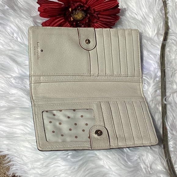 Kate Spade Aqua Blue Snap Close Bi Fold Wallet - Picture 6 of 8